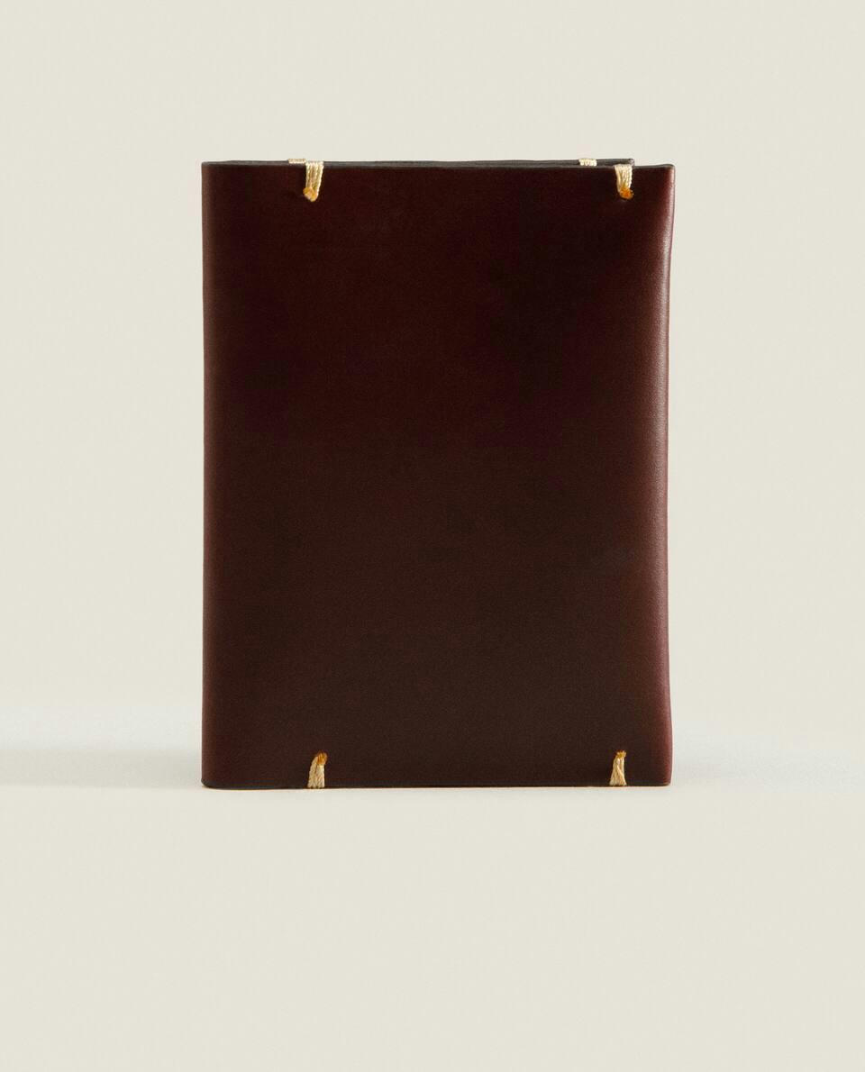 LEATHER WALLET WITH TOPSTICHING DETAIL